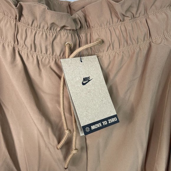 Nike Sportswear Everyday Modern Women's High-Rise Woven Shorts DQ6172-258 - Picture 4 of 7